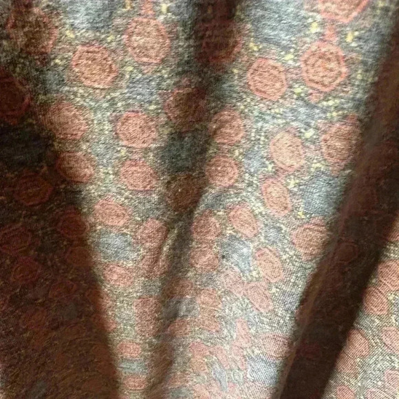 Lularoe large Classic T. charcoal grey & rust distressed geometric pattern. - Picture 5 of 8